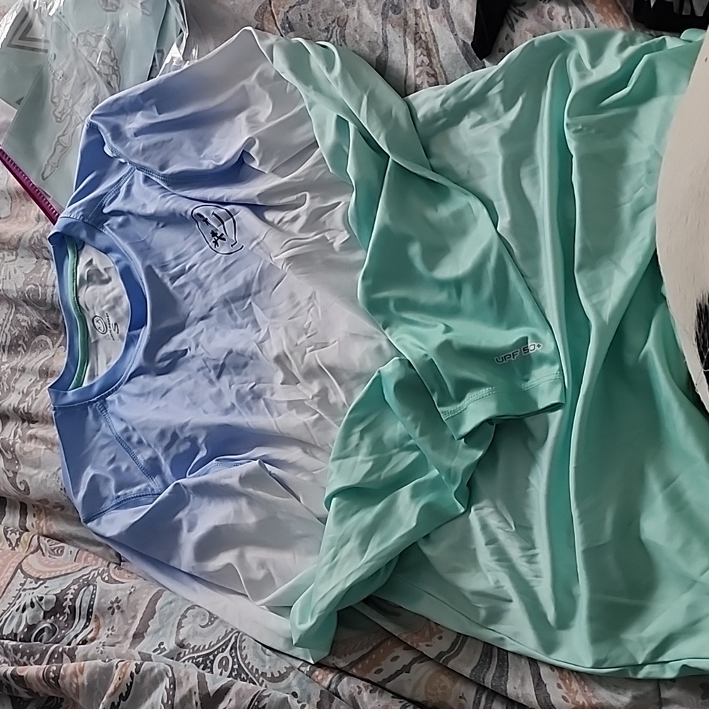Adult unisex S upf 50 suntop only tried on